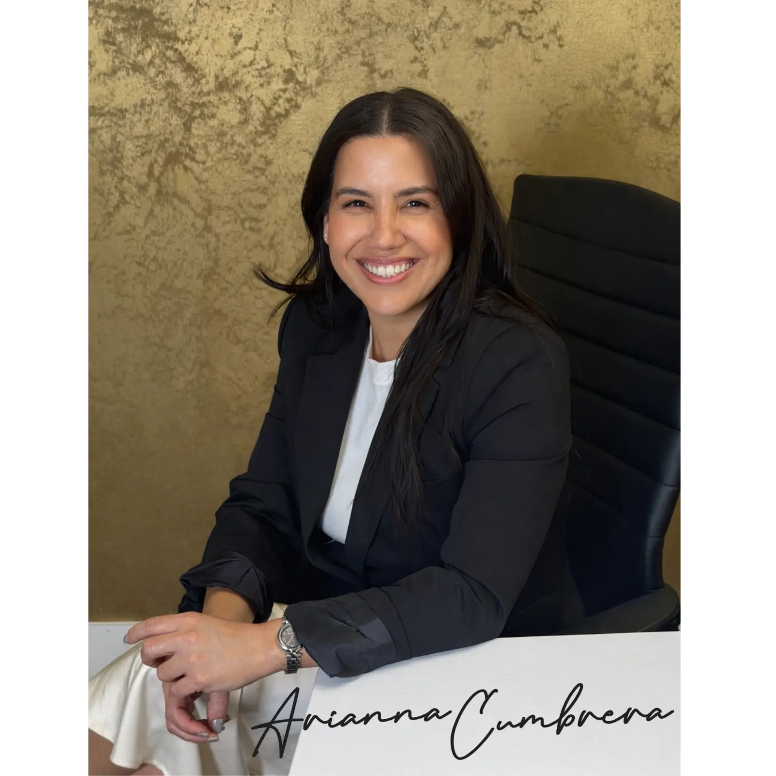 Arianna Cumbrera | Servicios Inmobiliarios
